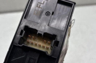 Interrupteur de leve vitre avant gauche NISSAN QASHQAI 2