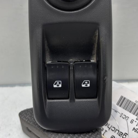 Interrupteur de leve vitre avant gauche RENAULT TRAFIC 2