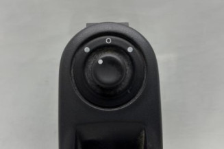 Interrupteur de leve vitre avant gauche RENAULT TRAFIC 2