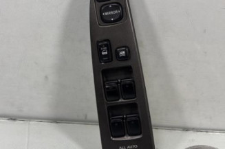 Interrupteur de leve vitre avant gauche LEXUS IS 2 Photo n°1