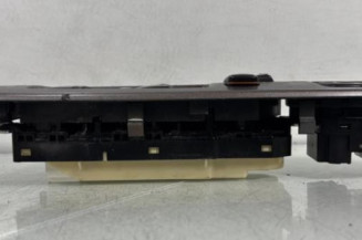 Interrupteur de leve vitre avant gauche LEXUS IS 2