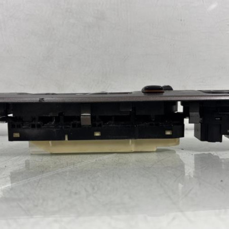 Interrupteur de leve vitre avant gauche LEXUS IS 2