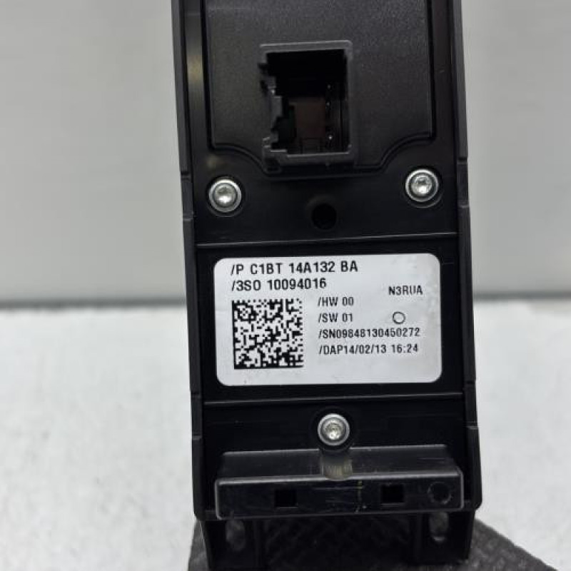 Interrupteur de leve vitre avant gauche FORD FIESTA 6 Photo n°4