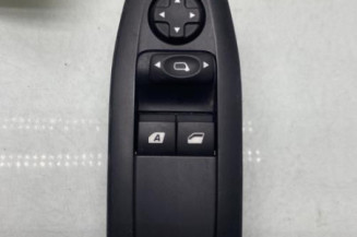 Interrupteur de leve vitre avant gauche PEUGEOT 2008 1 Photo n°1