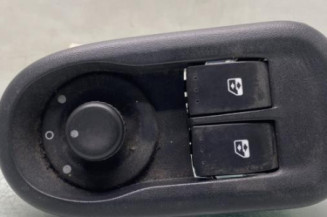Interrupteur de leve vitre avant gauche RENAULT MASTER 3 Photo n°1