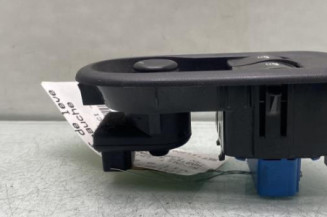 Interrupteur de leve vitre avant gauche RENAULT MASTER 3