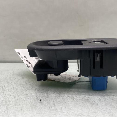 Interrupteur de leve vitre avant gauche RENAULT MASTER 3