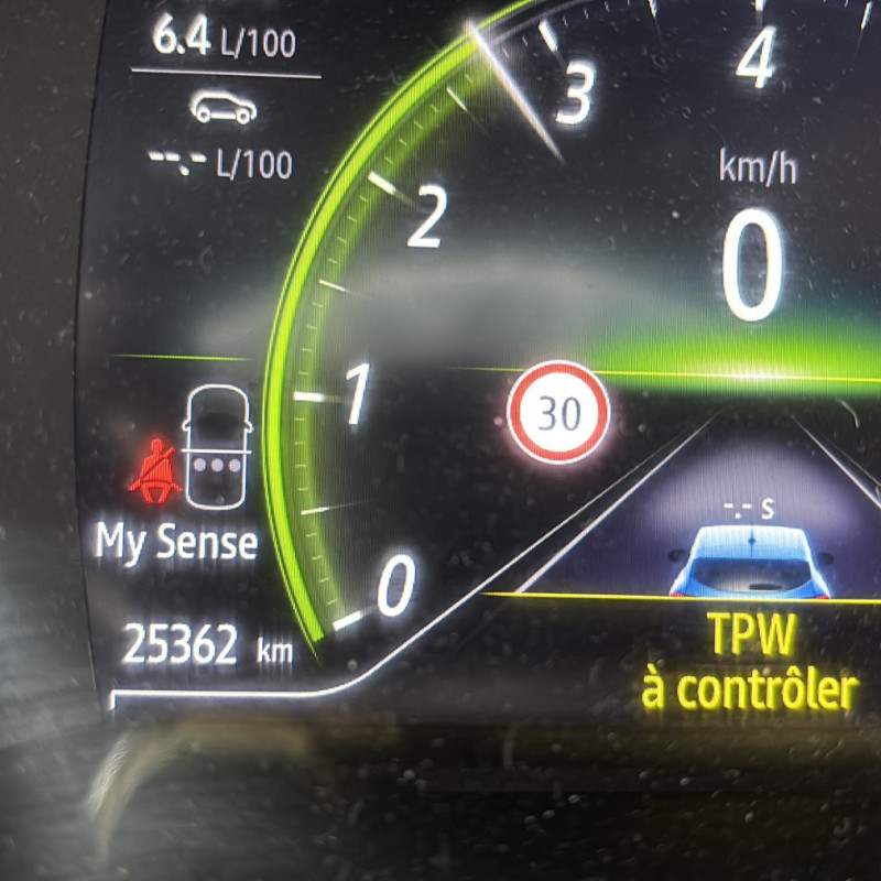 RENAULT CLIO 5 PHASE 1 1.0i - 12V TURBO TCE 100 Photo n°9