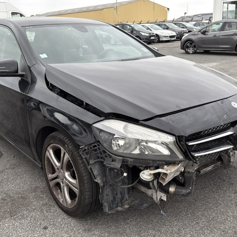 MERCEDES CLASSE A 176 PHASE 1 160 1.5 CDI - 8V TURBO Photo n°2