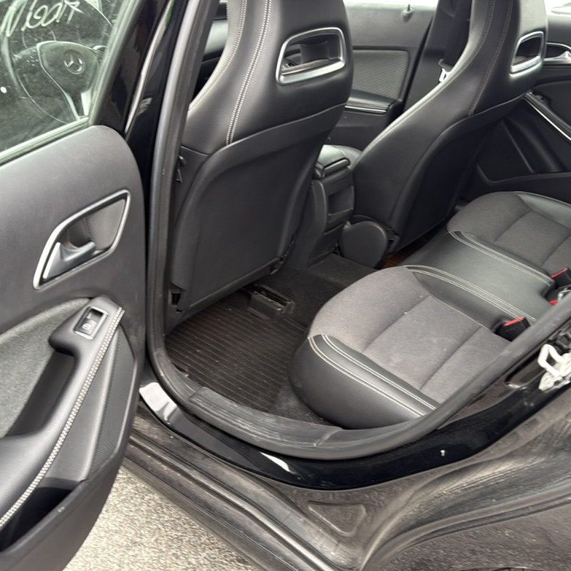 MERCEDES CLASSE A 176 PHASE 1 160 1.5 CDI - 8V TURBO Photo n°10