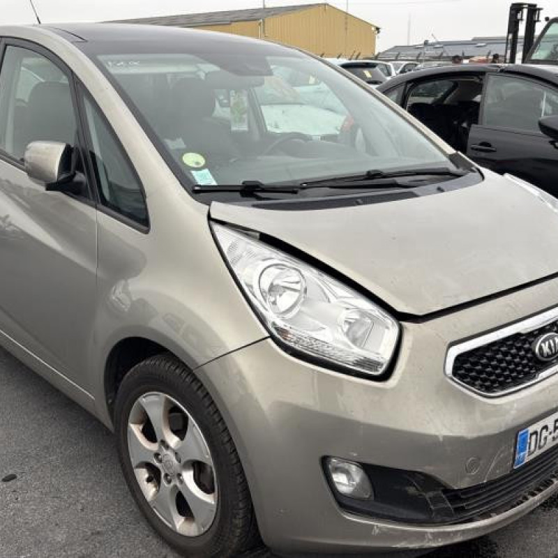 Aile avant droit KIA VENGA Photo n°6