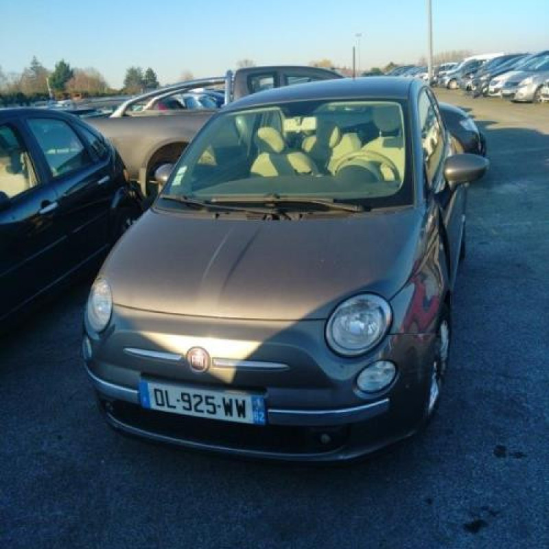 Pare boue arriere droit FIAT 500 2 Photo n°4