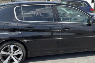Pare boue arriere droit PEUGEOT 308 2
