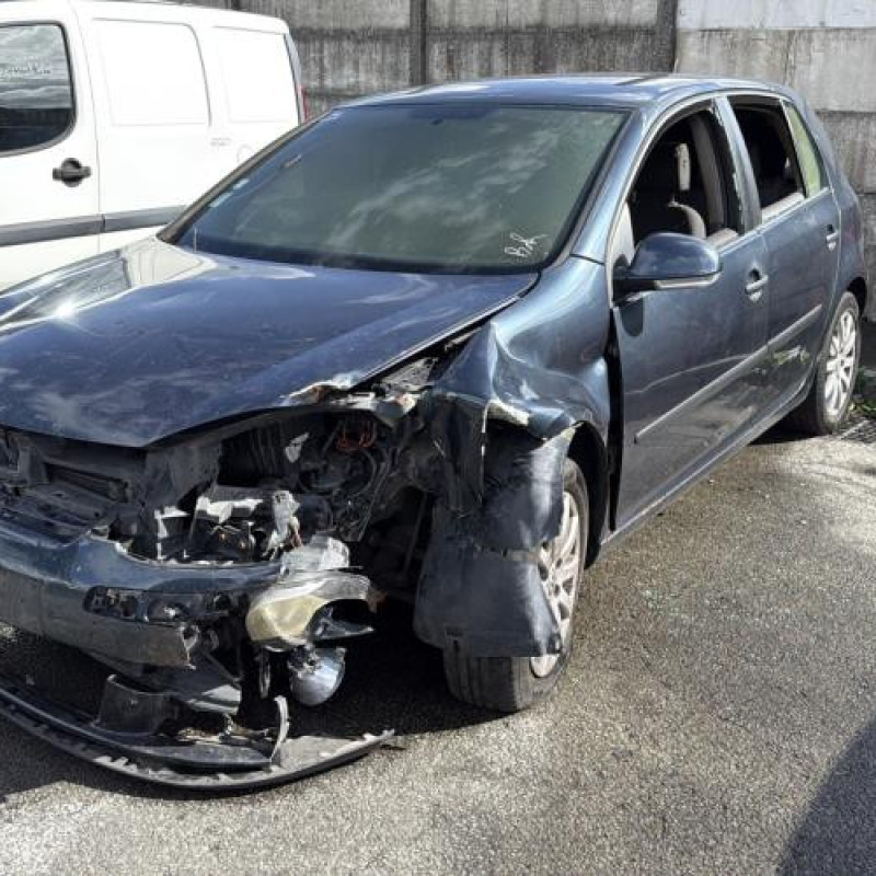 Aile avant droit VOLKSWAGEN GOLF 5 Photo n°7