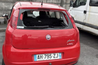 Aile avant gauche FIAT GRANDE PUNTO