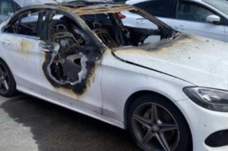 Pare boue arriere droit MERCEDES CLASSE C 205