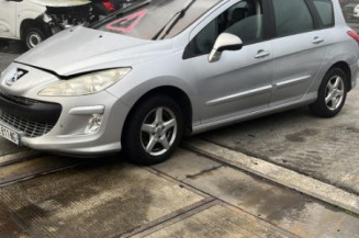 Pare boue arriere droit PEUGEOT 308 1 SW