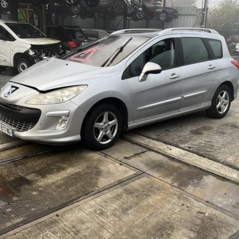 Pare boue arriere droit PEUGEOT 308 1 SW Photo n°3