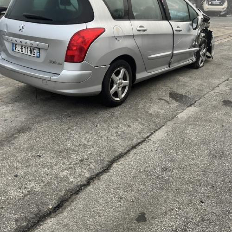 Pare boue arriere droit PEUGEOT 308 1 SW Photo n°5