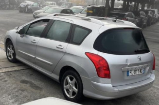 Pare boue arriere droit PEUGEOT 308 1 SW