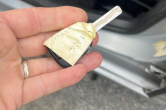 Pare boue arriere droit PEUGEOT 308 1 SW