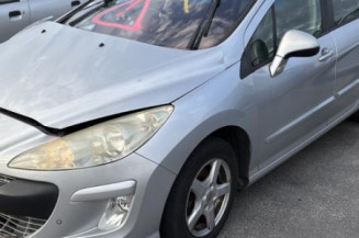 Pare boue arriere droit PEUGEOT 308 1 SW