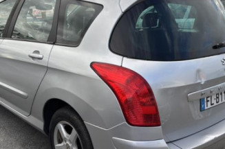 Pare boue arriere droit PEUGEOT 308 1 SW