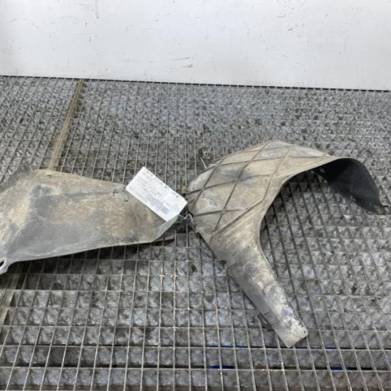 Pare boue arriere droit NISSAN QASHQAI 1 Photo n°1
