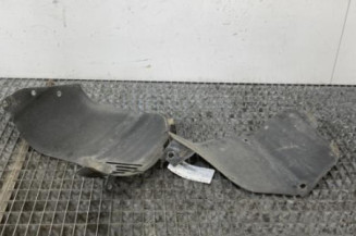 Pare boue arriere droit NISSAN QASHQAI 1