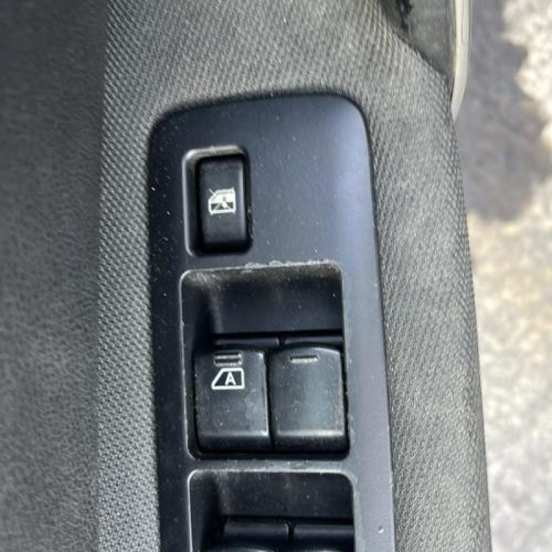 Pare boue arriere droit NISSAN QASHQAI 1 Photo n°5