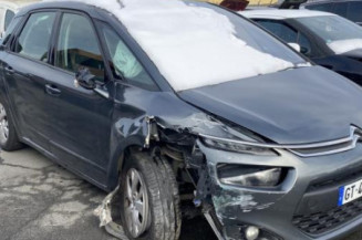 Pare boue arriere gauche CITROEN C4 PICASSO 2