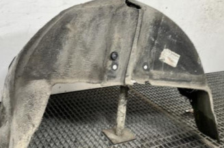 Pare boue arriere droit MERCEDES CLASSE B 245