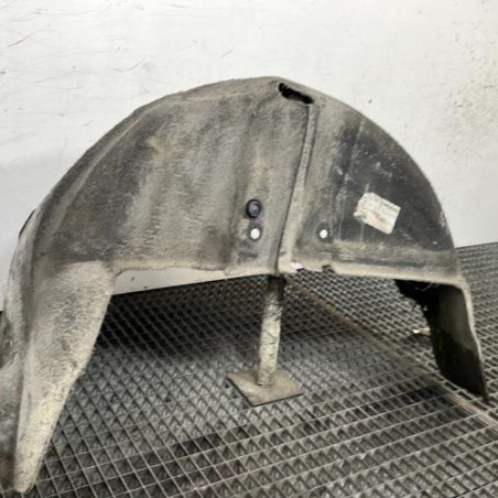 Pare boue arriere droit MERCEDES CLASSE B 245