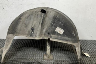 Pare boue arriere droit MERCEDES CLASSE B 245