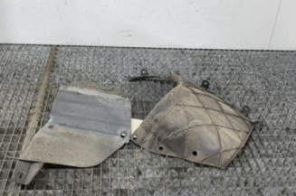 Pare boue arriere droit NISSAN QASHQAI 1