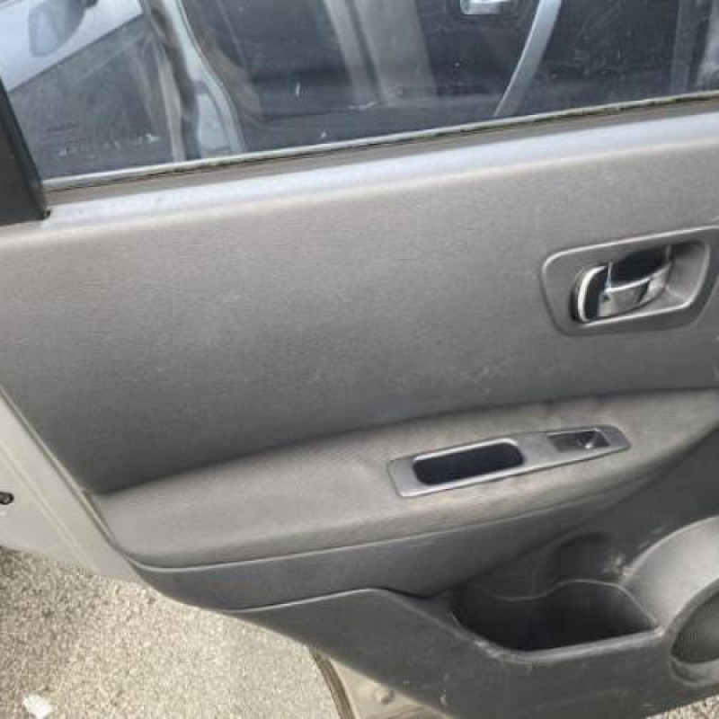 Pare boue arriere droit NISSAN QASHQAI 1 Photo n°8