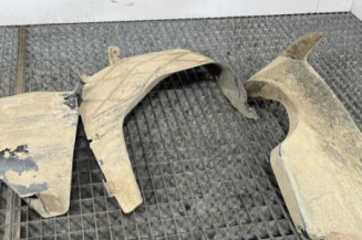 Pare boue arriere droit NISSAN QASHQAI 1