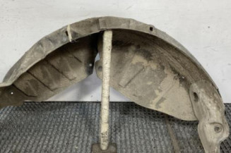 Pare boue arriere droit RENAULT SCENIC 3 Photo n°1