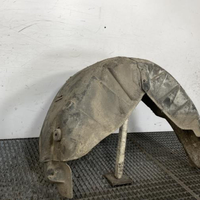 Pare boue arriere droit RENAULT SCENIC 3 Photo n°2