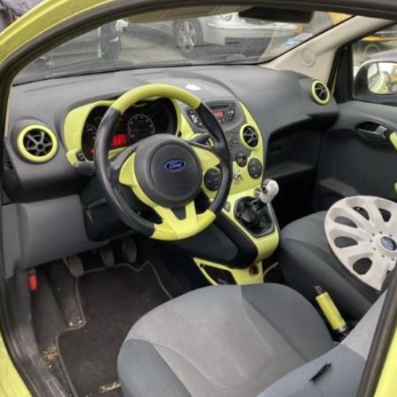 Pare boue arriere droit FORD KA 2 Photo n°9