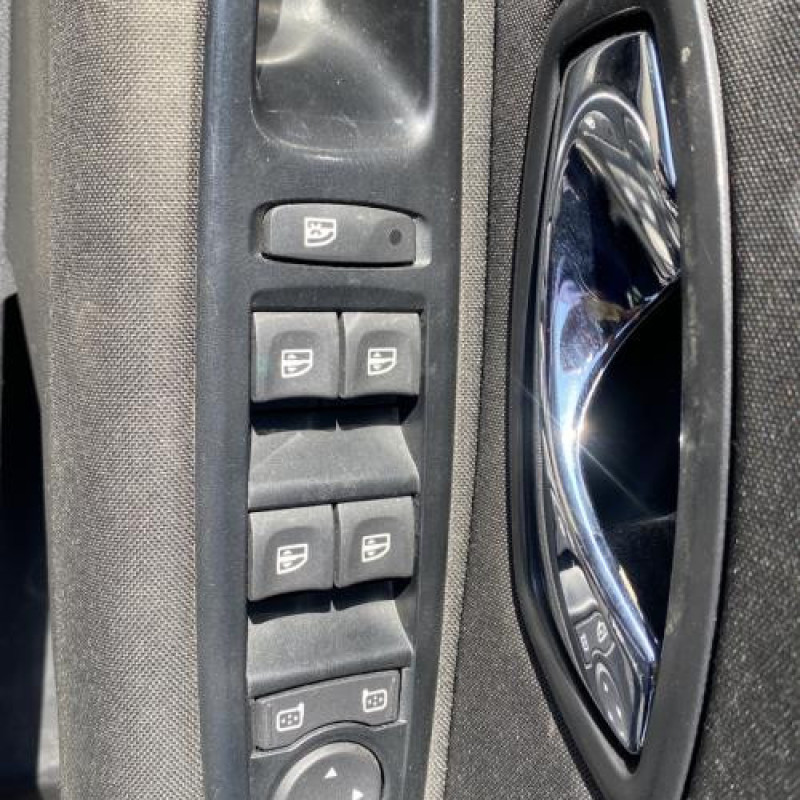 Pare boue arriere gauche RENAULT FLUENCE Photo n°14