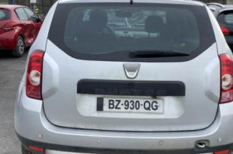 Pare boue arriere gauche DACIA DUSTER 1