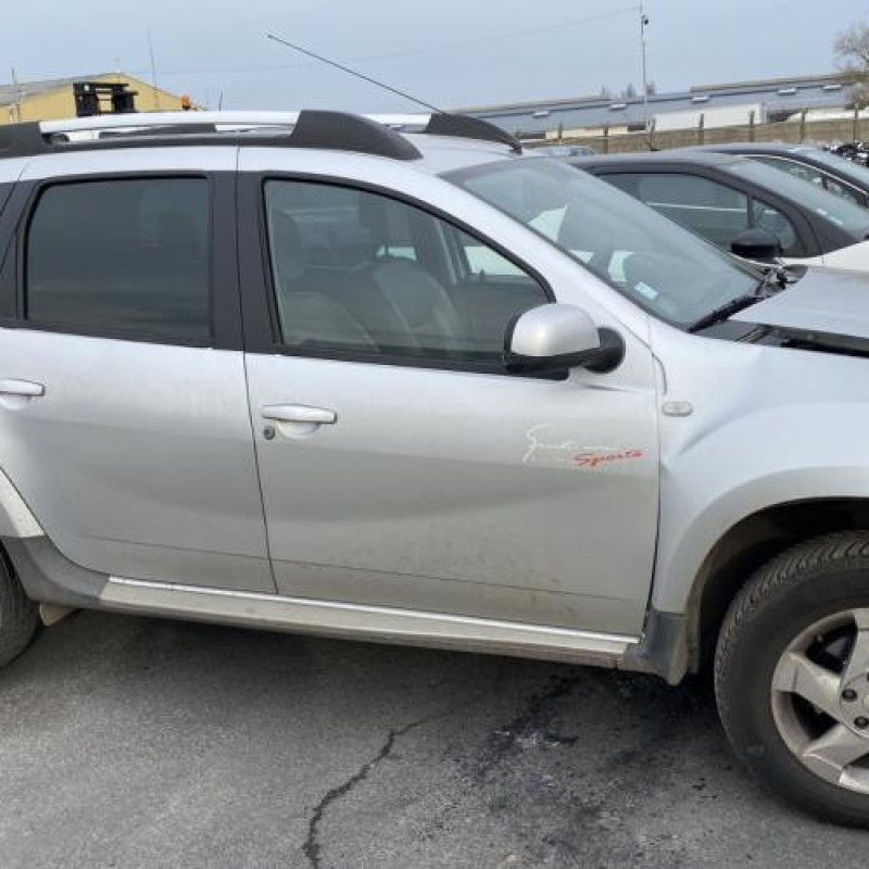 Pare boue arriere gauche DACIA DUSTER 1 Photo n°12