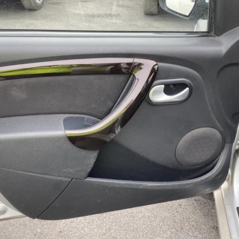 Pare boue arriere gauche DACIA DUSTER 1 Photo n°14