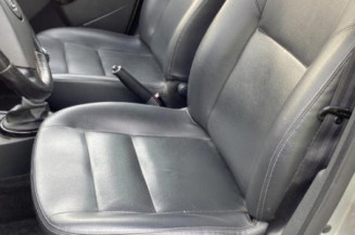 Pare boue arriere gauche DACIA DUSTER 1