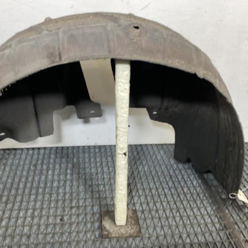 Pare boue arriere gauche VOLKSWAGEN SCIROCCO 3 Photo n°4