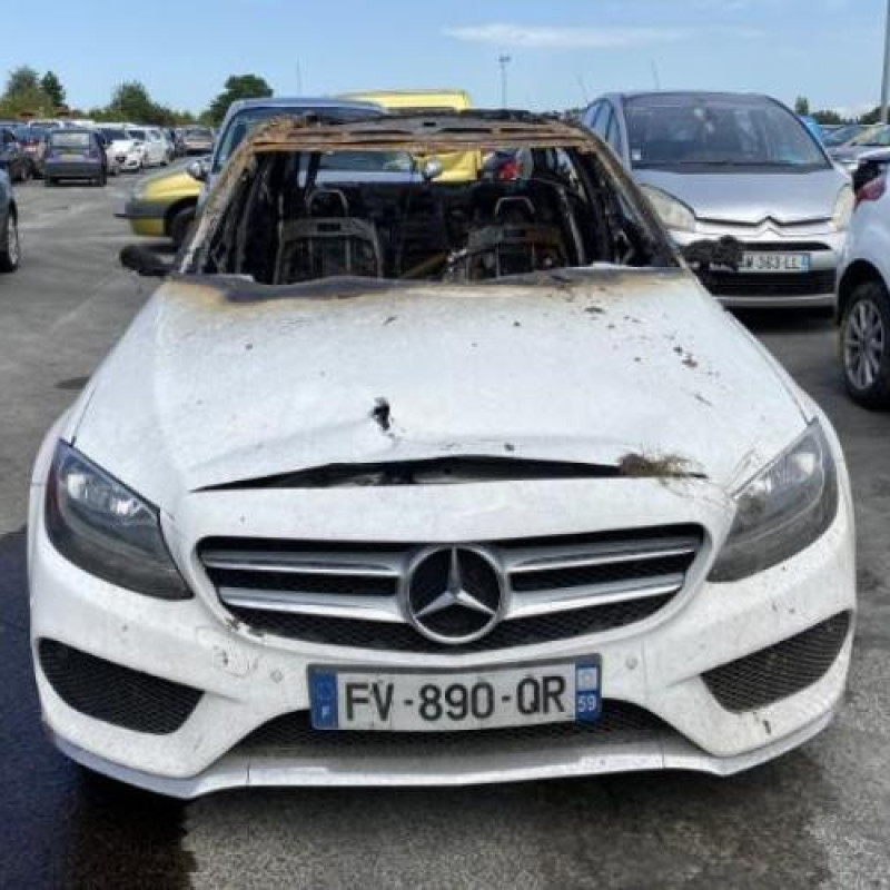 Pare boue arriere gauche MERCEDES CLASSE C 205 Photo n°10