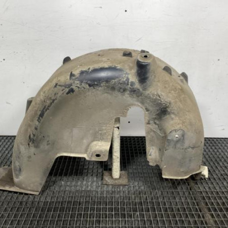 Pare boue arriere gauche PEUGEOT 208 1