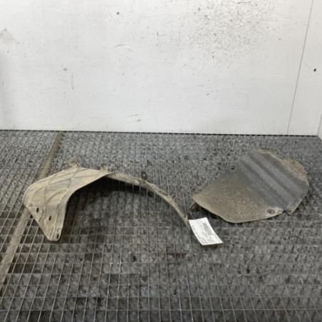 Pare boue arriere gauche NISSAN QASHQAI 1