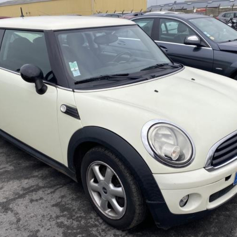 Pare boue arriere gauche MINI MINI 2 R56 Photo n°6